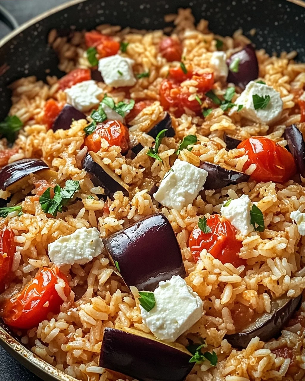 Auberginen-Reispfanne mit Feta