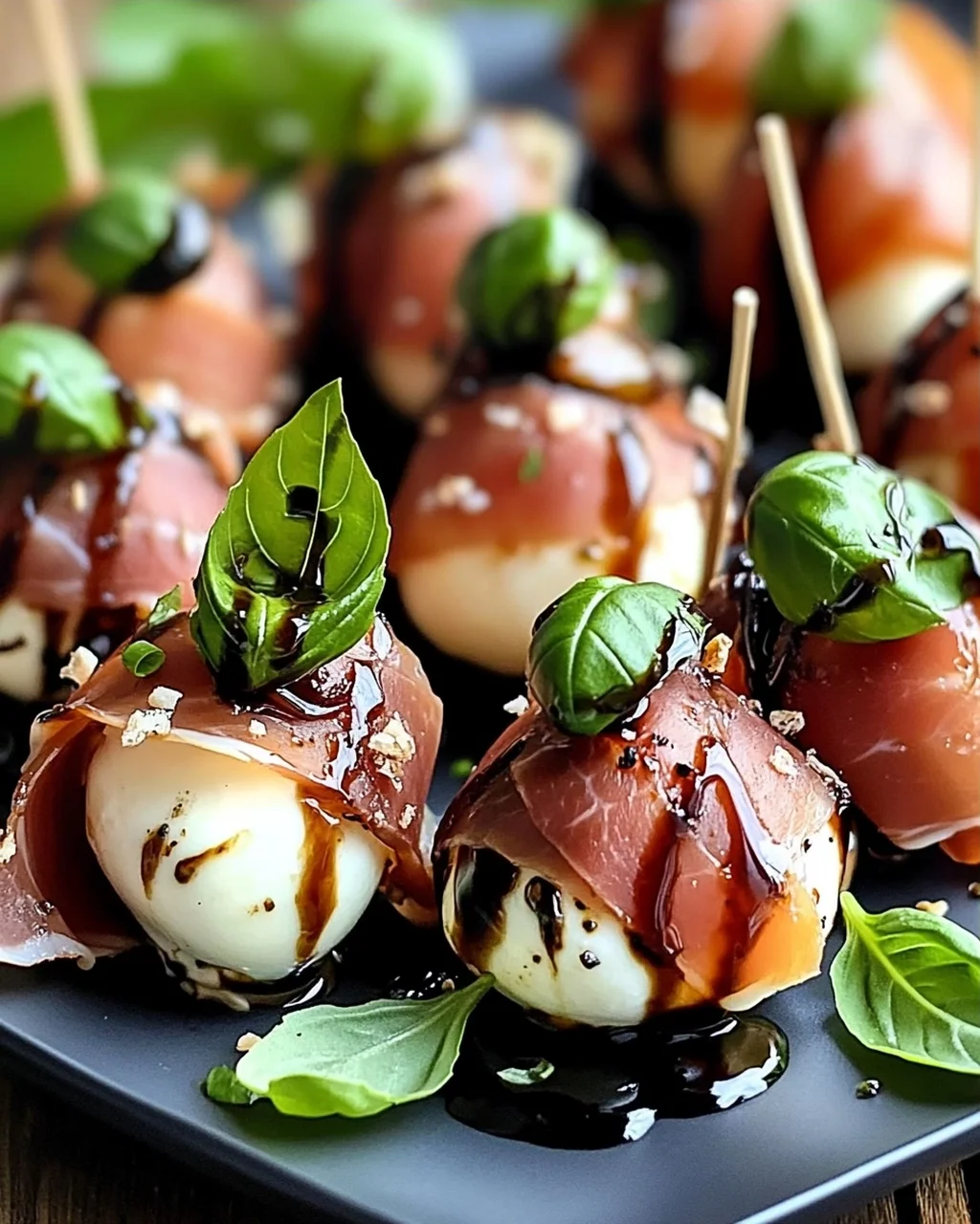 Zartschmelzende Beef Prosciutto Mozzarella Häppchen